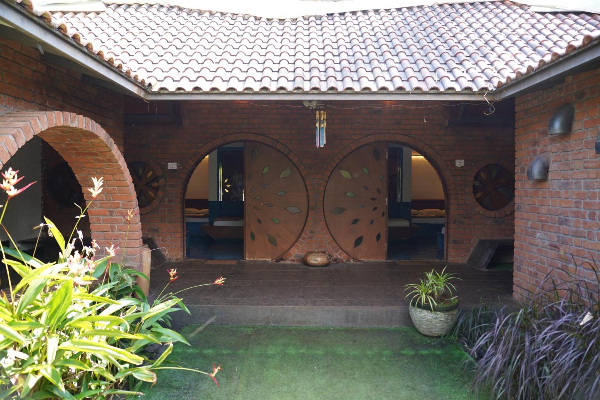 Bamboo And Bricks Resort Welhe Экстерьер фото