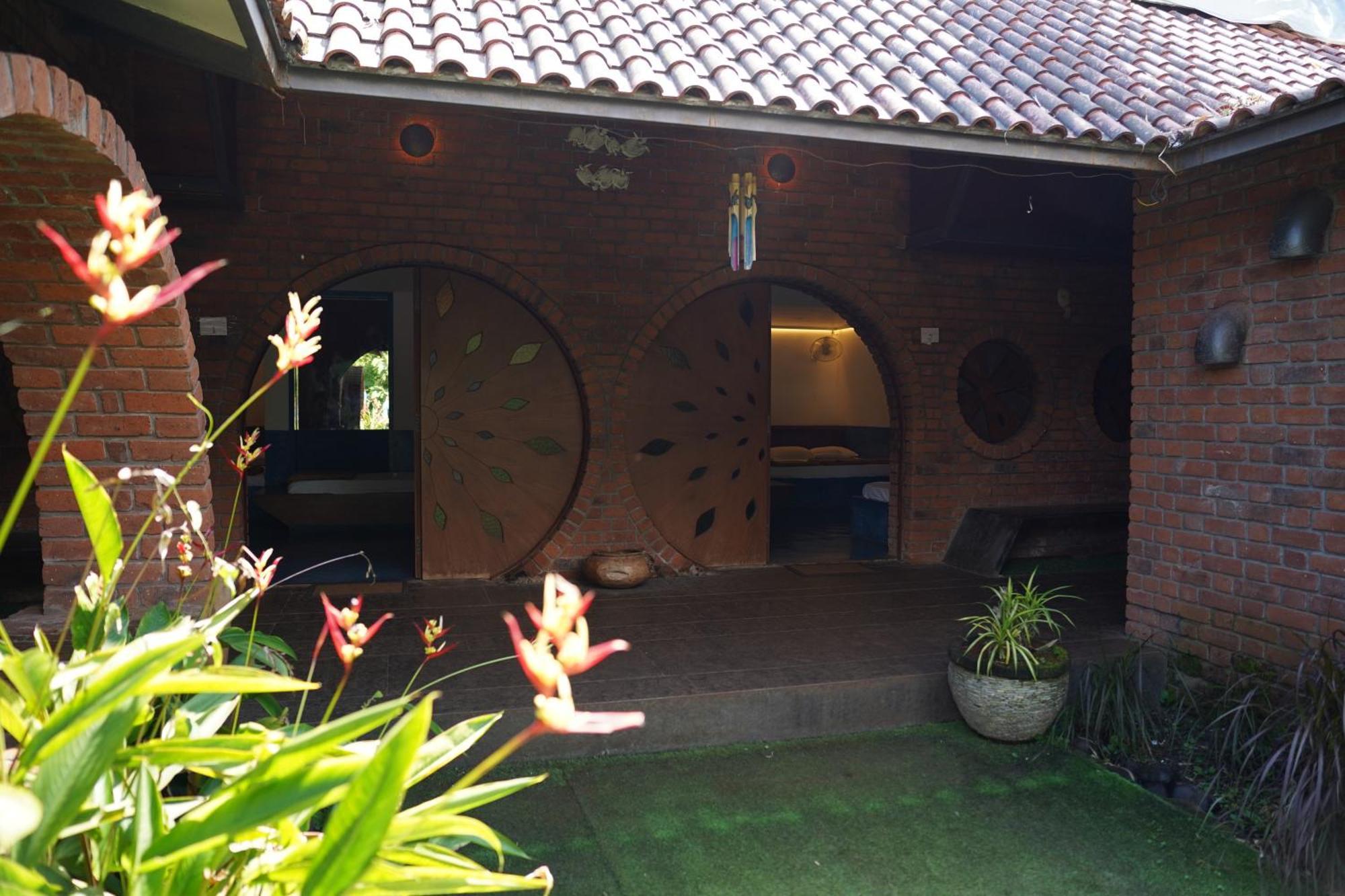 Bamboo And Bricks Resort Welhe Экстерьер фото